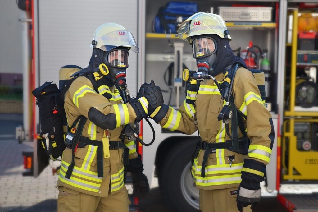 Los bomberos de Parla son felicitados por la Comunidad de Madrid por evitar un suicidio