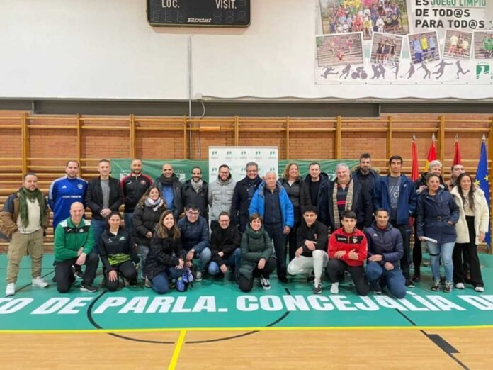 El Ayuntamiento de Parla realiza una cesión de material deportivo para las Escuelas Deportivas Municipales