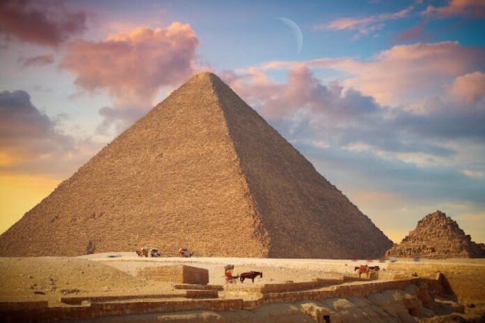 El enigma del valle de Guiza ¿Qué es en realidad la Gran pirámide?