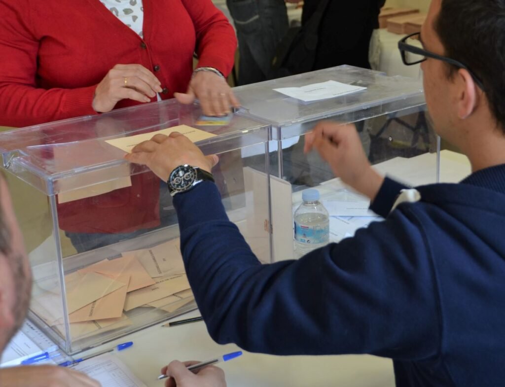 Más de 80.000 personas en Parla pueden ejercer su derecho al voto en las Elecciones del 28M