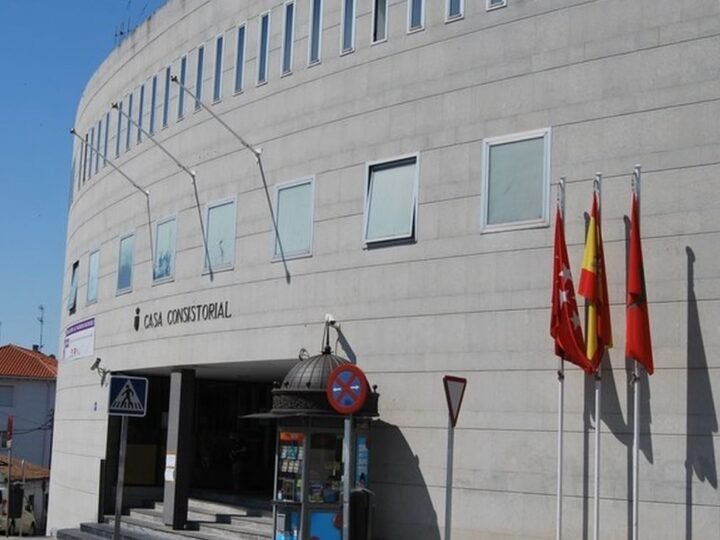 Parla cierra 2024 con superávit por primera vez en décadas