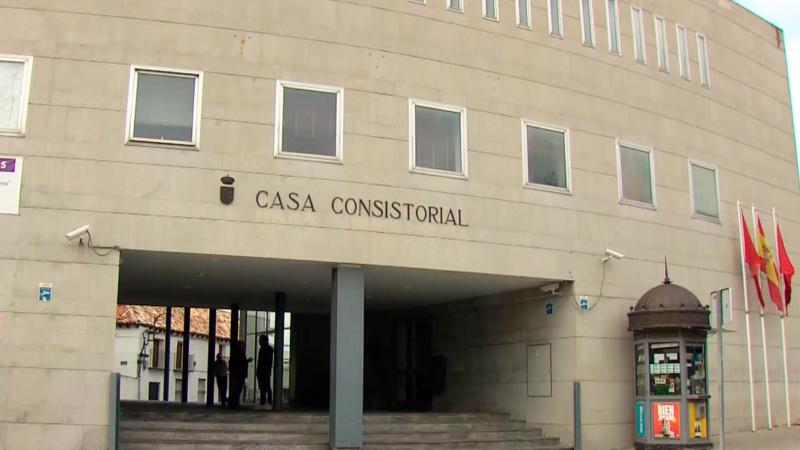 Polémica en Parla por firma del hermano del alcalde en proyectos municipales